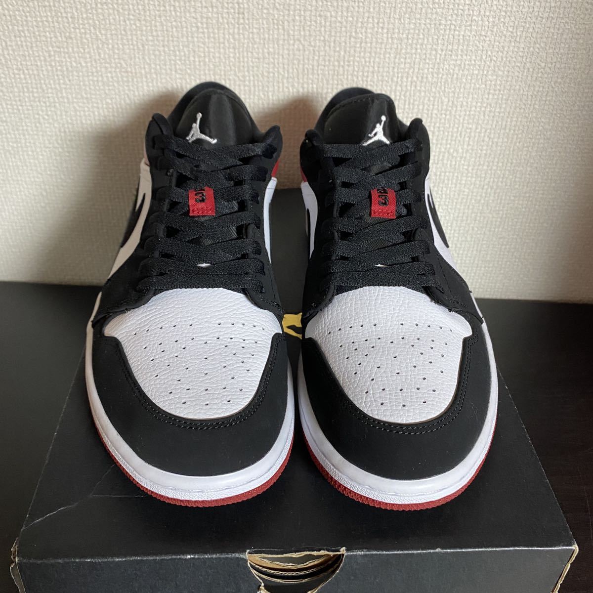 中古美品 29cm US11 Nike Air Jordan 1 Low Black Toe 553558-116  