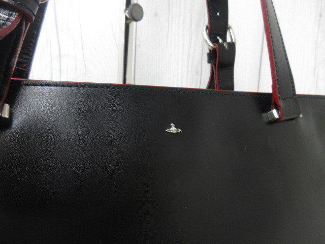 美品 ヴィヴィアンウエストウッド ハミルトン トートバッグ 本革 A4収納 黒色 極美品 Vivienne Westwood ヴィヴィアン ウエストウッド トートバッグ