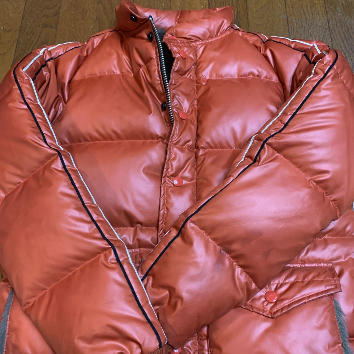 WEST RIDE ダウンジャケット オレンジ セール】≪直営店限定≫WEST DRAWSTRING DOWN JACKET/ ウエストドロー