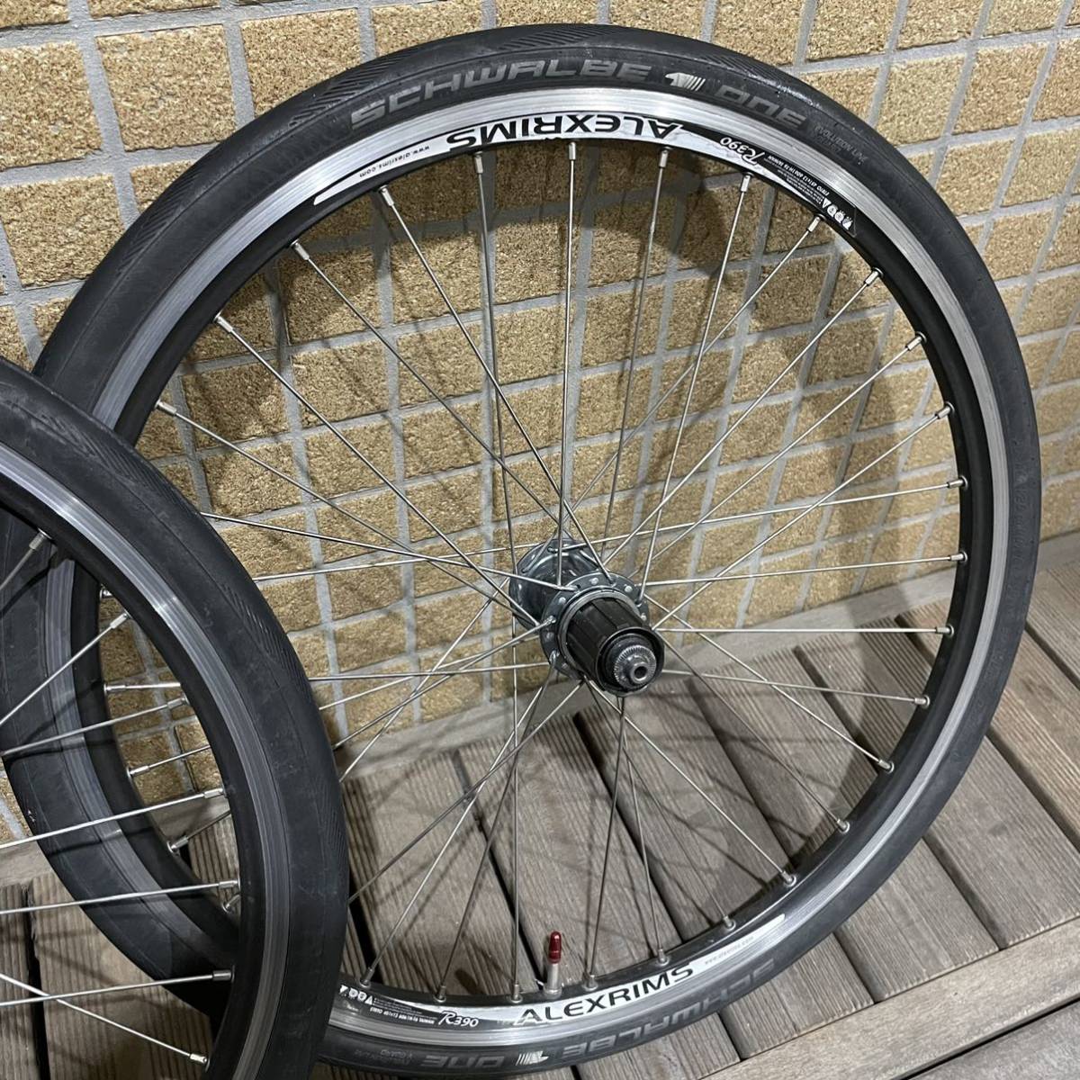 /引取 発送限定 シマノ ホイールセット 20インチ ALEXRIMS R390 451x13 ULTEGRAハブ WH-6800 小径車 ...