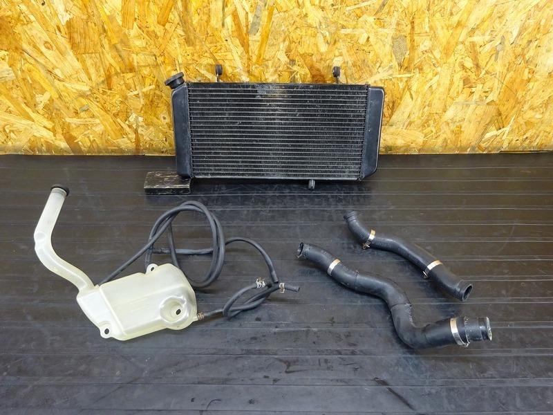 めい出品 211213】TL1000S(VT51A-100)◇ ラジエーターセット ラジエーターコア