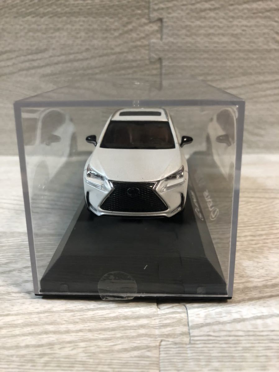 LEXUS ミニカー 非売品 1/43 レクサス LEXUS NX 200t 非売品 ミニカー ホワイトパール 【公式