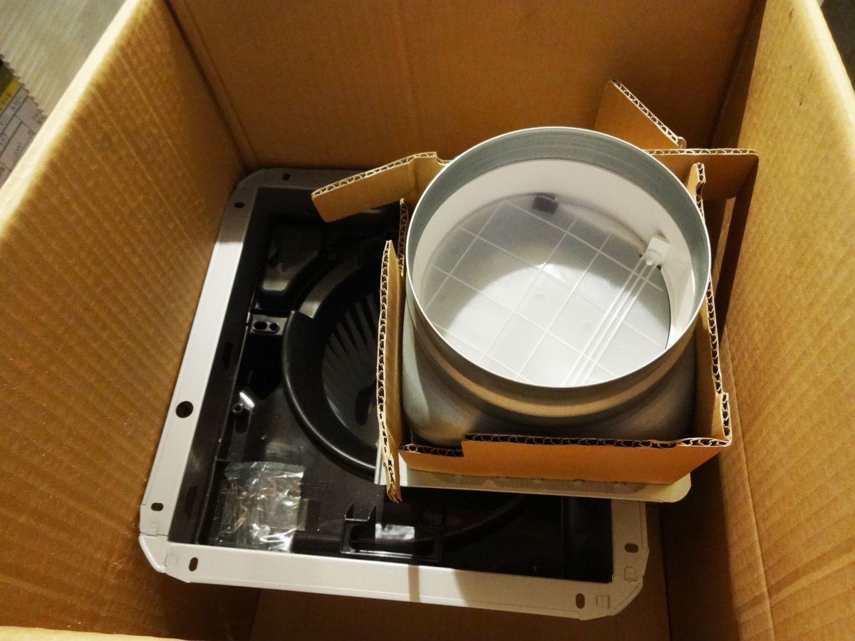 送料無料，定番人気 三菱 ダクト用換気扇 VD-18ZX10-FP 開封済未使用品 MITSUBISH