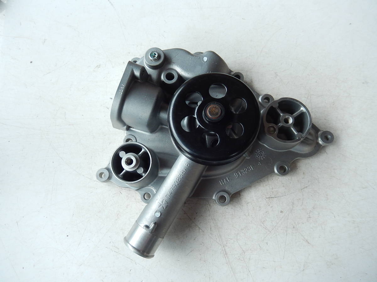 純正部品 0510 ウォーター ポンプ 04792838AB ジープ グランドチェロキー クライスラー 300 Water Pump
