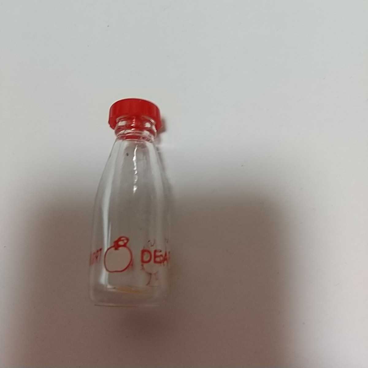 サンリオ1976 ハローキティ ミニ香水瓶 ディアハート 昭和レトロ 
