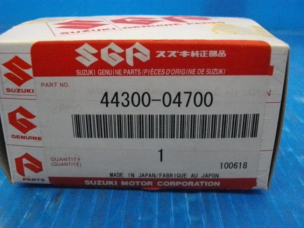 T【341】未使用品 スズキ RG50γ 純正 フューエルコック 44300-04700