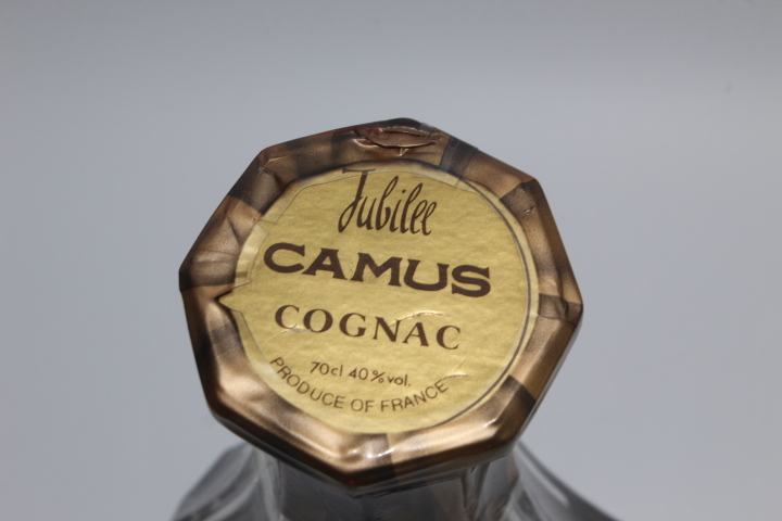 □CAMUS カミュ Jubilee ジュビリー バカラ瓶 700ml未開栓□22 【公式