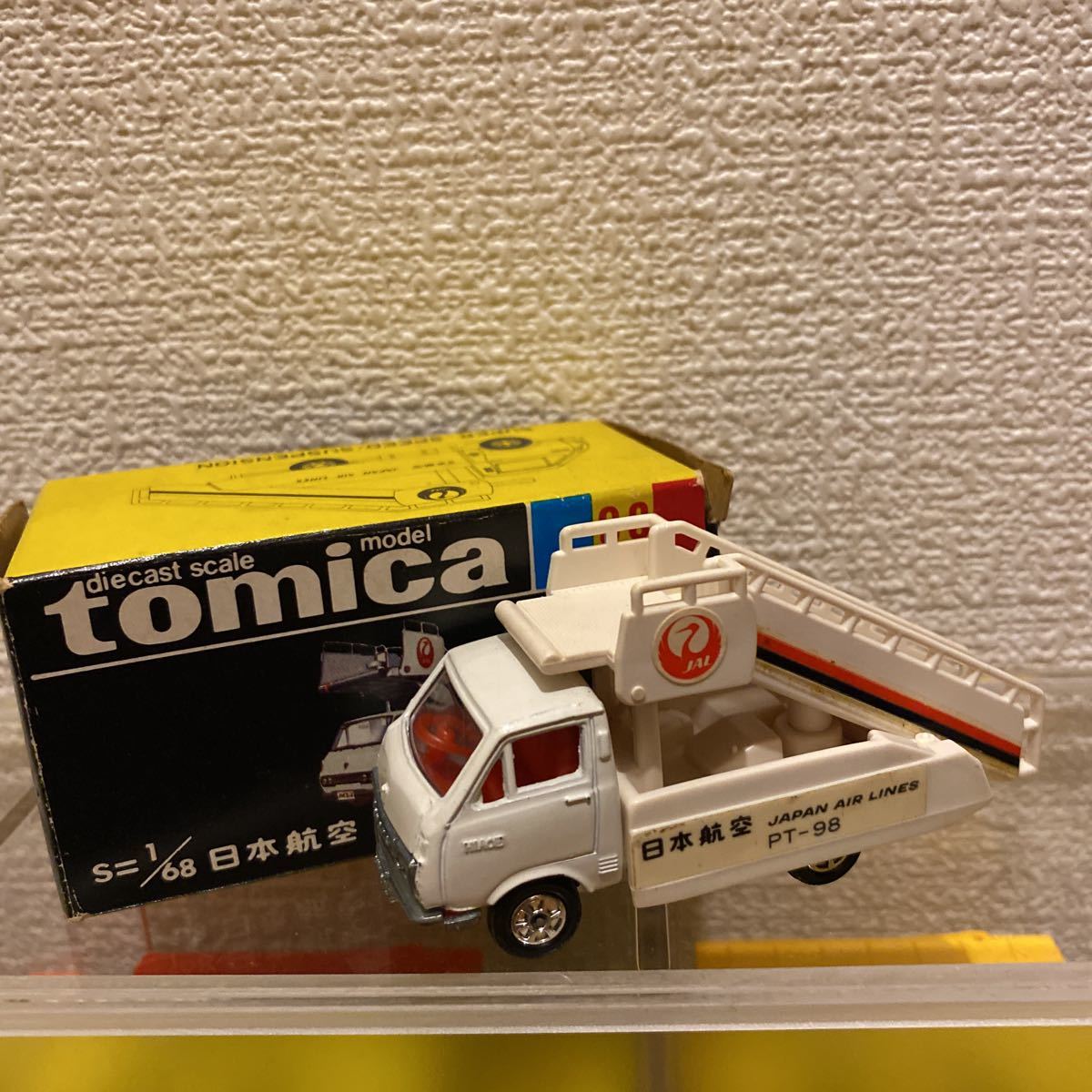 黒箱 トミカ 日本航空 タラップカー 98 日本製 トミカ、日本製、黒箱、日本