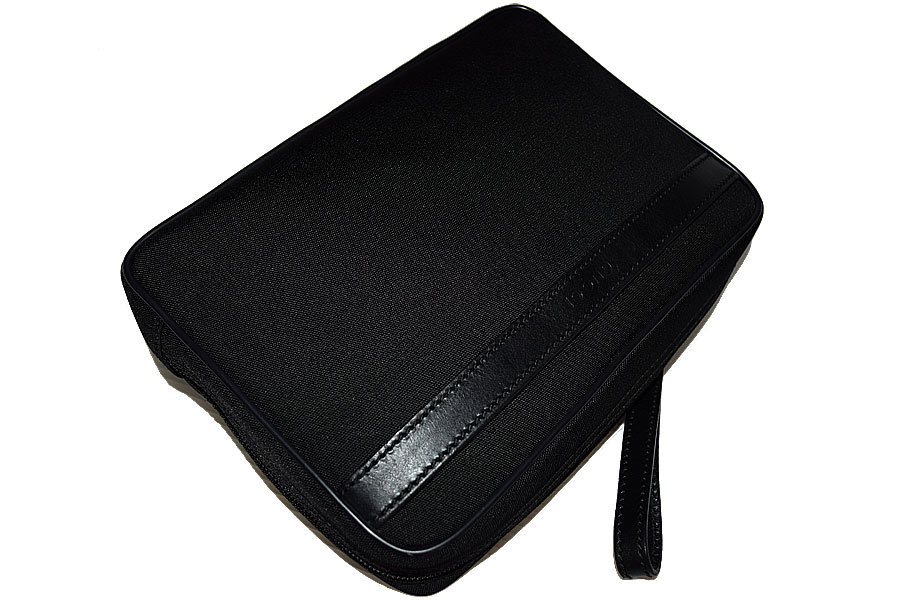 ☆超美品☆GUCCI グッチ レザー キャンバス 型押しロゴ 革タグ 