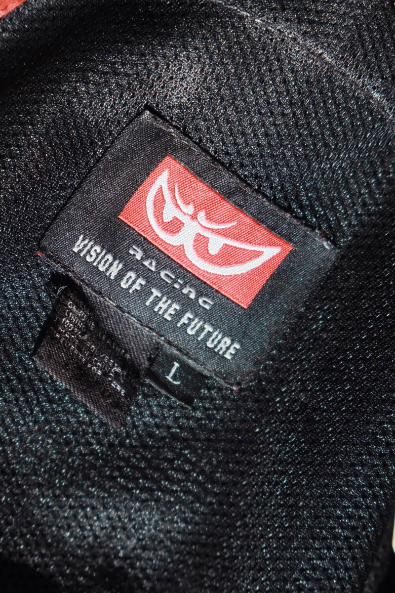 BERIK ２ピースレーシングスーツ（中古）身長166㎝，体重65㎏_4