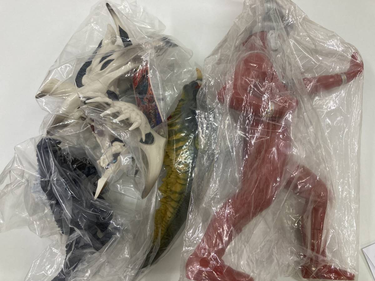 バンダイ ソフビ ゴジラ、ウルトラマン など 6点 美品 フィギュア