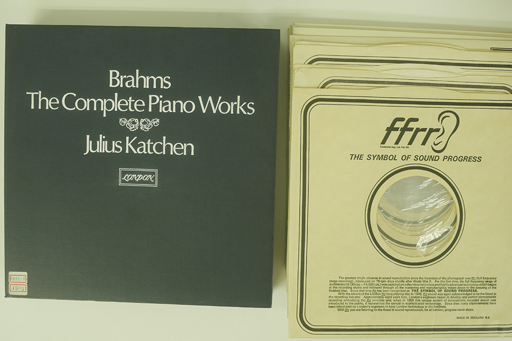 - Julius Brahms Katchen Brahms: ブラームス Piano カッチェン Katchen, TRADING ETERNA Works R.リッチ(vn) Johannes Solo NML
