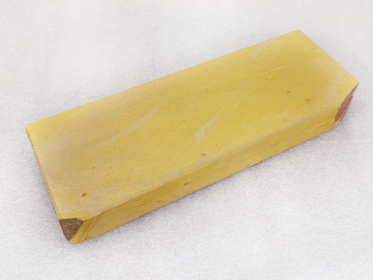 天然砥石 黄板（産地不明） 527g 硬さ3.5 270g 板前天然砥石 天然砥石