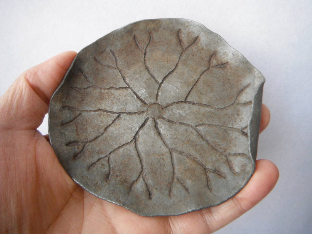 古い煎茶道具 古錫 唐物 蓮葉形 急須盆 瓶敷 検索 中国 古玩/