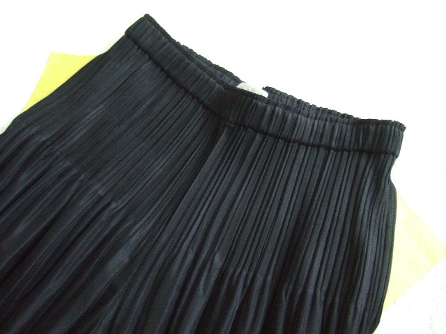 PLEATS ISSEY PLEASE MIYAKE – Pleats Please Issey Miyake New Brand Day Ichijo Debut in Atelier