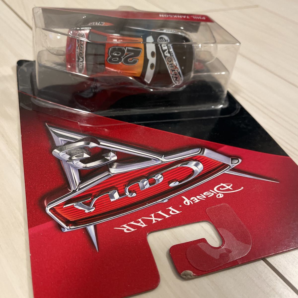 マテル カーズ PHIL TANKSON NO.28 (NITROADE) CARS3 ニトロエイド