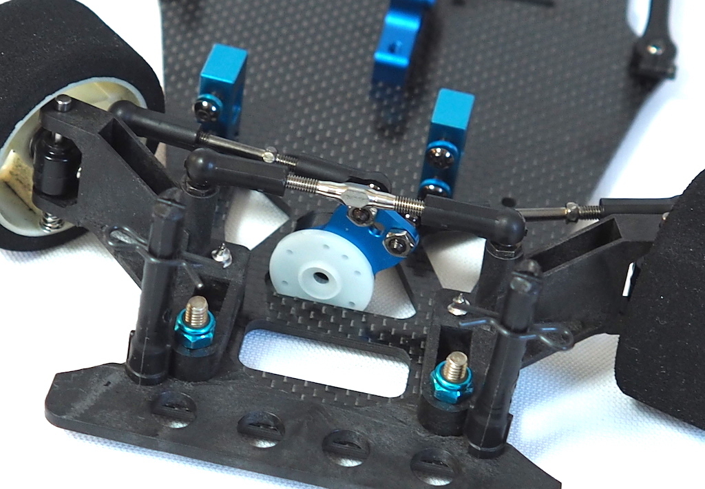 RM01Xの組立 （およびRM01 GTコンバージョンによるハードアーム
