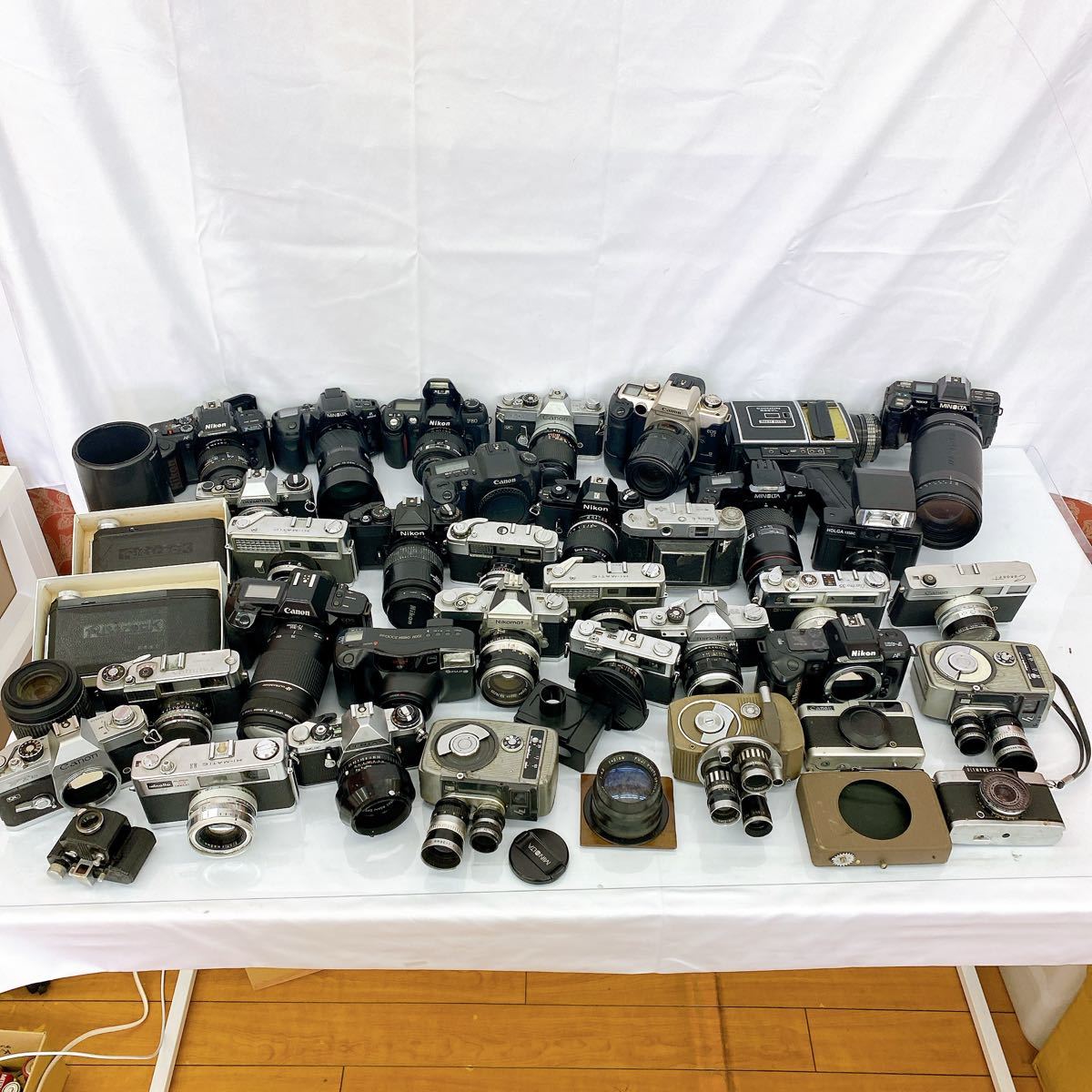 Canon キヤノン A-1 カメラ + NFD 28mm 1:2.8 レンズ 整備済・完