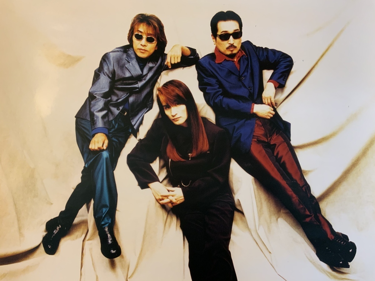 □送料無料□ THE ALFEE ジ・アルフィー 歌手 ロックバンド 男性3人組