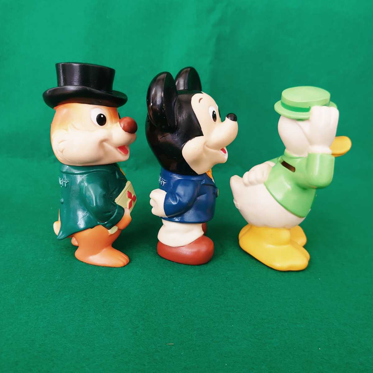 ディズニー ノベルティ 三菱銀行 ソフビ 貯金箱 チップとデール リス 