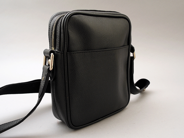 極美品】Louis Vuitton タイガ ディミトリ ショルダーバッグ