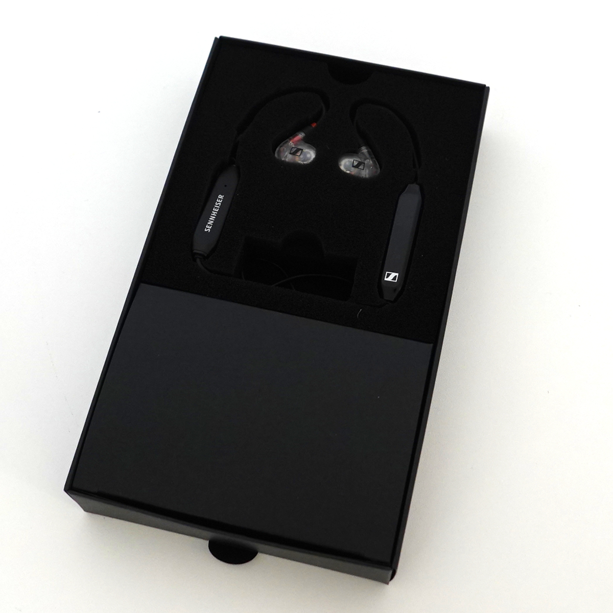 HD 800 S – ゼンハイザーヒアリング公式ストア
