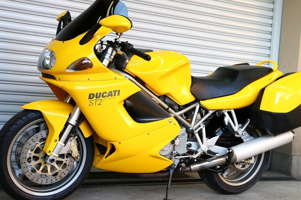 ST2 DUCATI 純正パニアケース アップハンドル 検査6年4月（ドゥカティ 