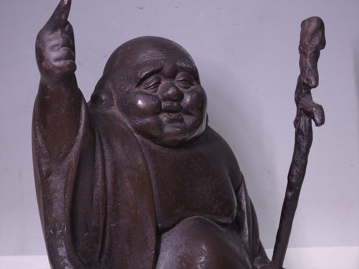 人差し指を天に掲げたポーズ 笑門来福の神様 鉄製 月見布袋置物 17 5 13 5 高さ34cm どっしり重厚5kg 開運 縁起物 七福神 鉄製 売買されたオークション情報 Yahooの商品情報をアーカイブ公開 オークファン Aucfan Com
