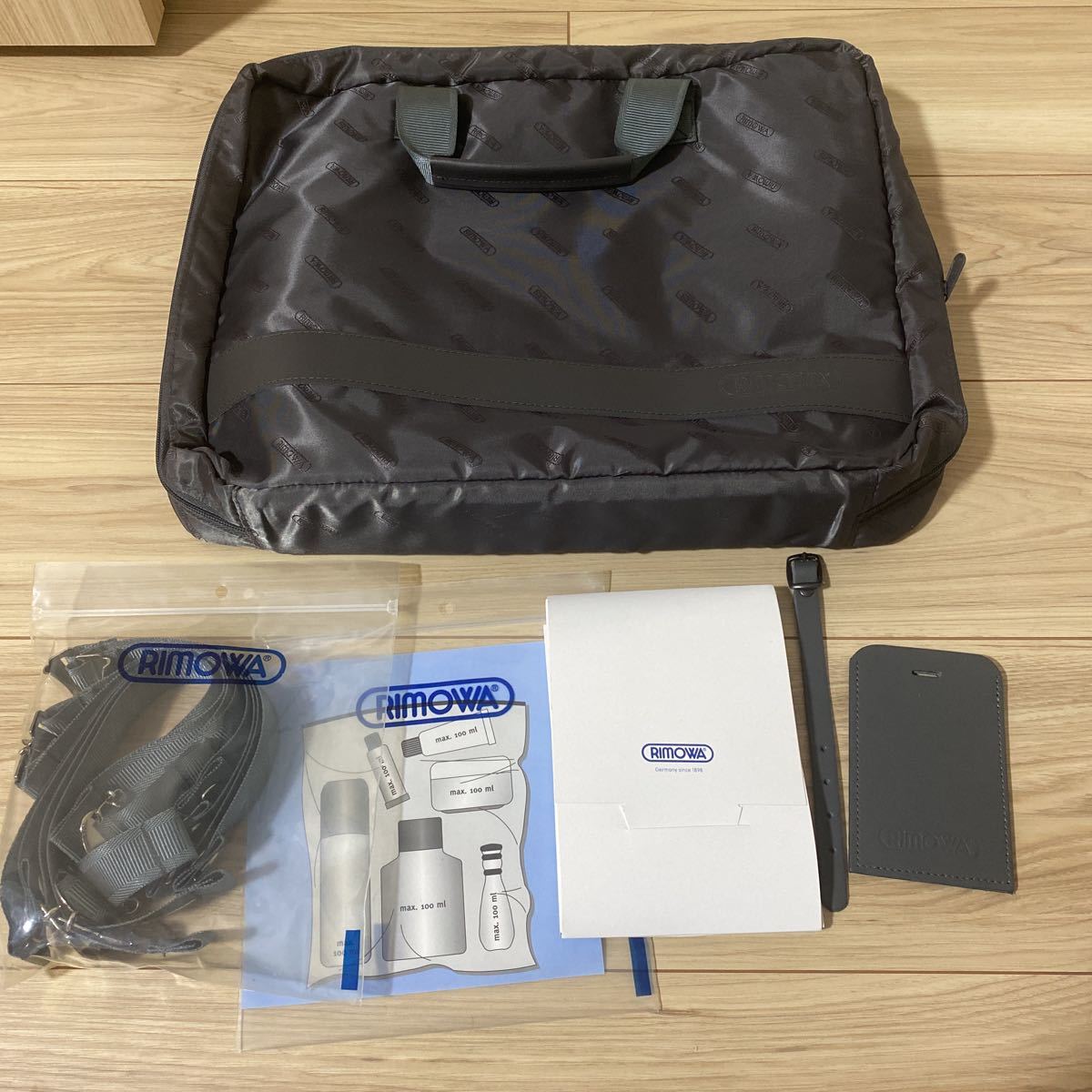 ☆1円スタート☆新品☆RIMOWA(リモワ)/SALSA DELUXE(サルサデラックス 