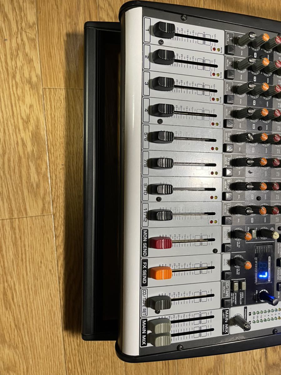 BEHRINGER ベリンガー パワードミキサー EUROPOWER/PMP1000 ゲーター
