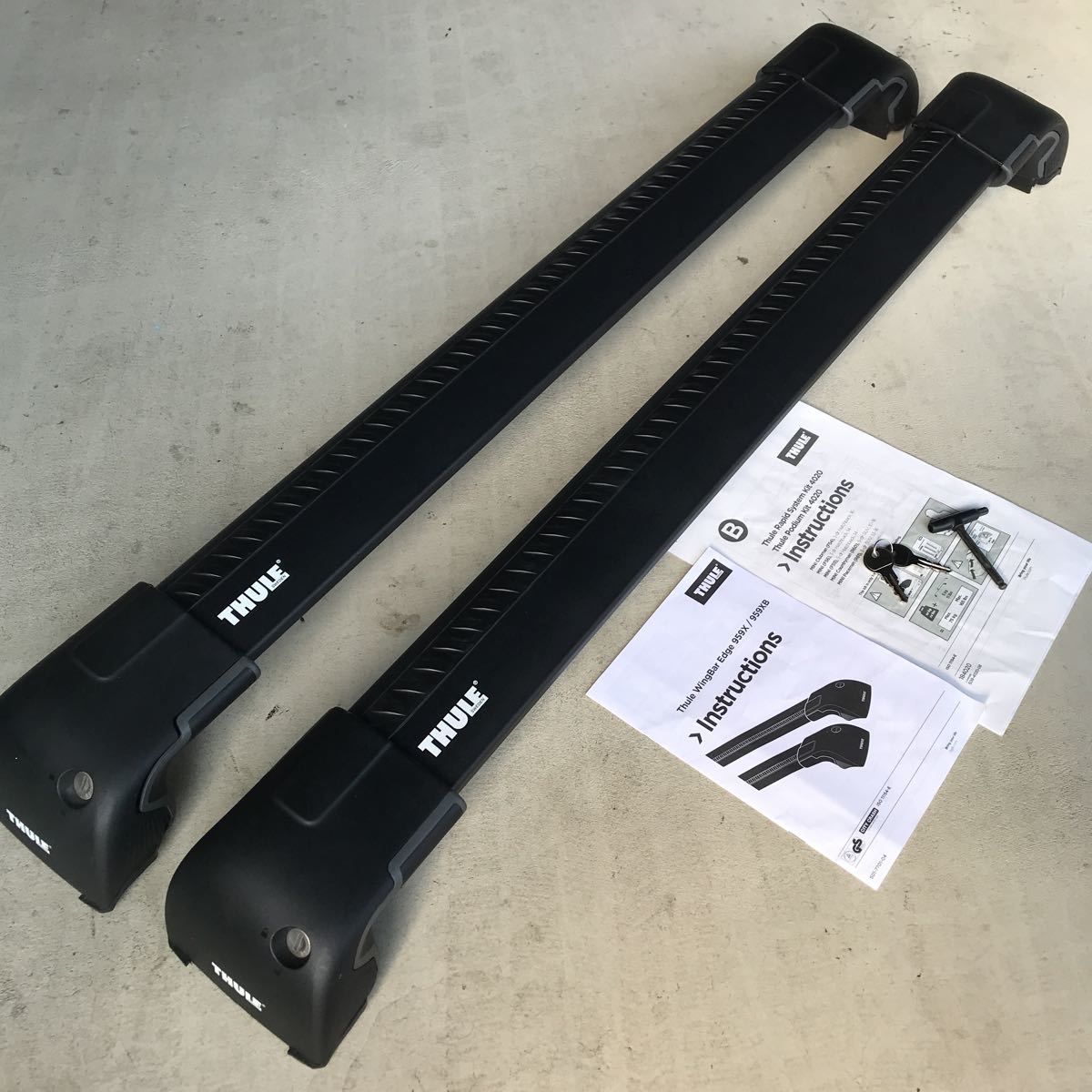 THULE BMW MINI R60専用ベースキャリアセット 9591B+4020 BMW MINI 