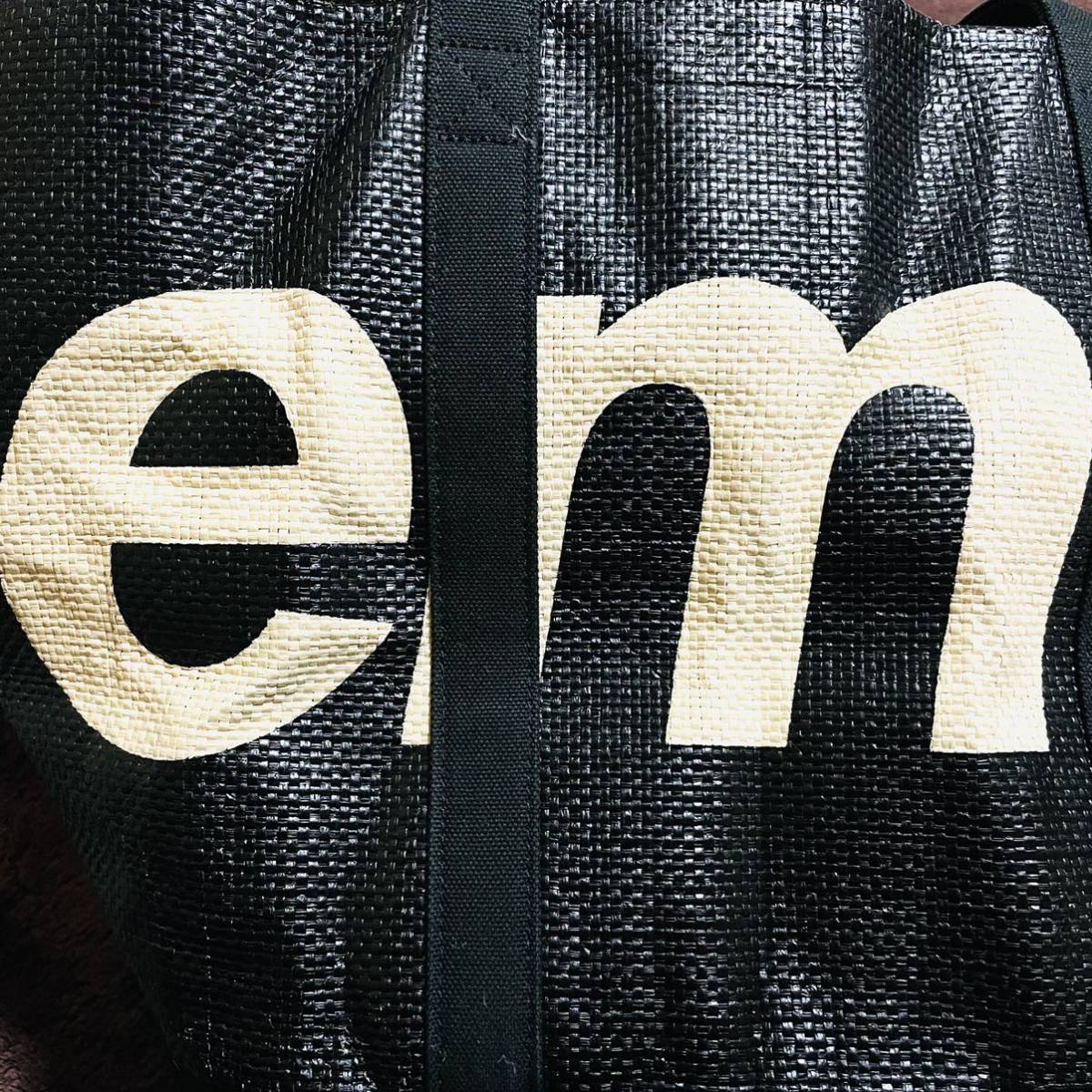 Supreme Raffia Tote Bag Black White 20ss 黒 白 ラフィア トート バッグ ビッグロゴ デカロゴ Supreme Raffia Tote Buy Novelship 0