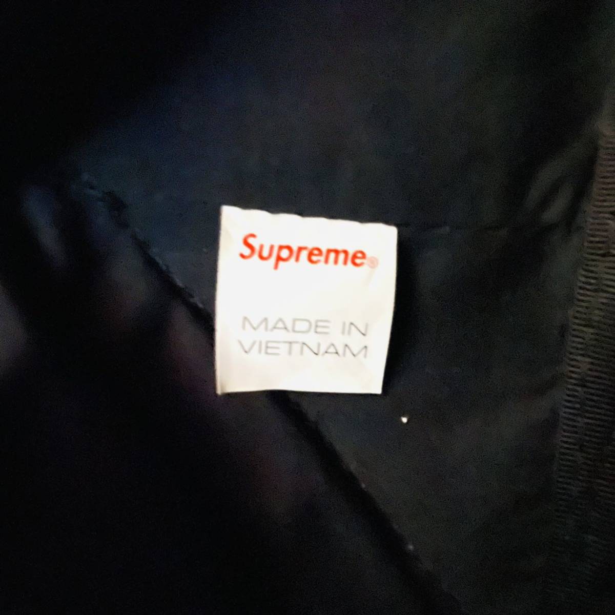 Supreme Raffia Tote Bag Black White 20ss 黒 白 ラフィア トート バッグ ビッグロゴ デカロゴ Supreme Raffia Tote Buy Novelship 0