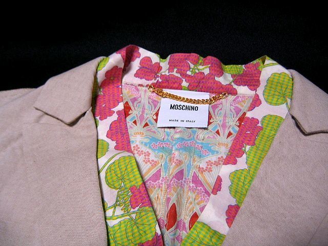 イタリア製 MOSCHINO モスキーノ カシュクール ドッキングデザインのジャケット 切替デザイン 三喜商事 MOSCHINO モスキーノ ファッション コットンニット 新品未使用 BOUTIQUE