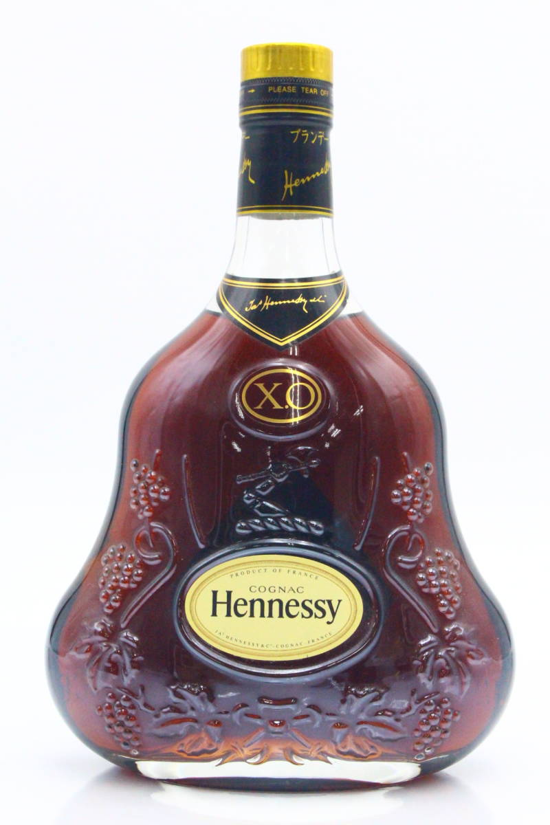 行董】ヘネシー Hennessy XO COGNAC コニャック 金キャップ 700ml