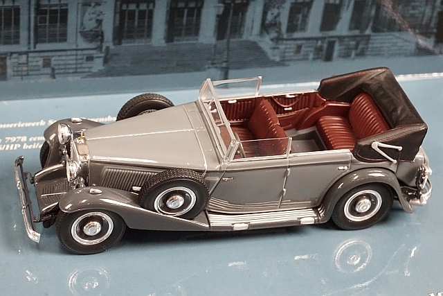PMA ミニチャンプス 1&frasl;43 MAYBACH マイバッハ Zeppelin ツェッペリン