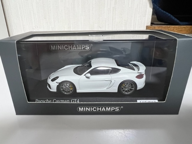 世界限定300台】カーティマ特注 1/43 PMA ポルシェ ケイマン GT4 