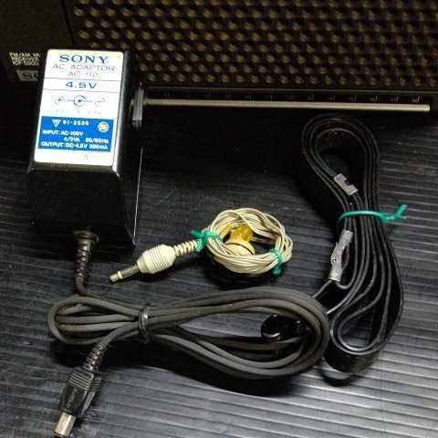 【爆買い，新作登場】 SNNY ICF-5900 ACアダプター・イヤフォン付　スカイセンサー BCLラジオ ソニー 