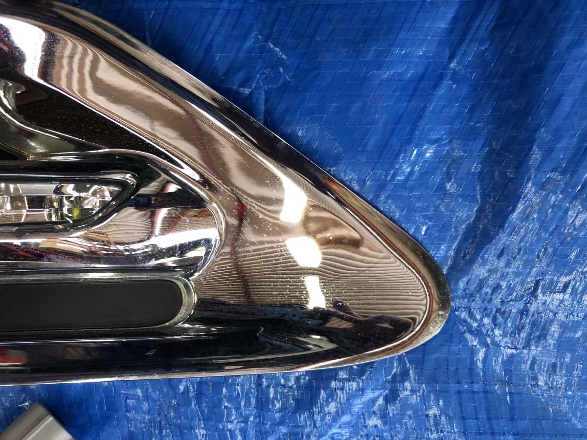 60系 ハリアー ZSU60/ZSU65 後期 TRD LED デイライト 81430-ZU600