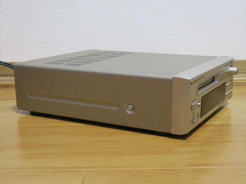 ONKYO INTEC205 MDデッキ MD-105X 動作良好 中古即決 ONKYO INTEC205 MD-105X 整備済美品 MD-105AX -