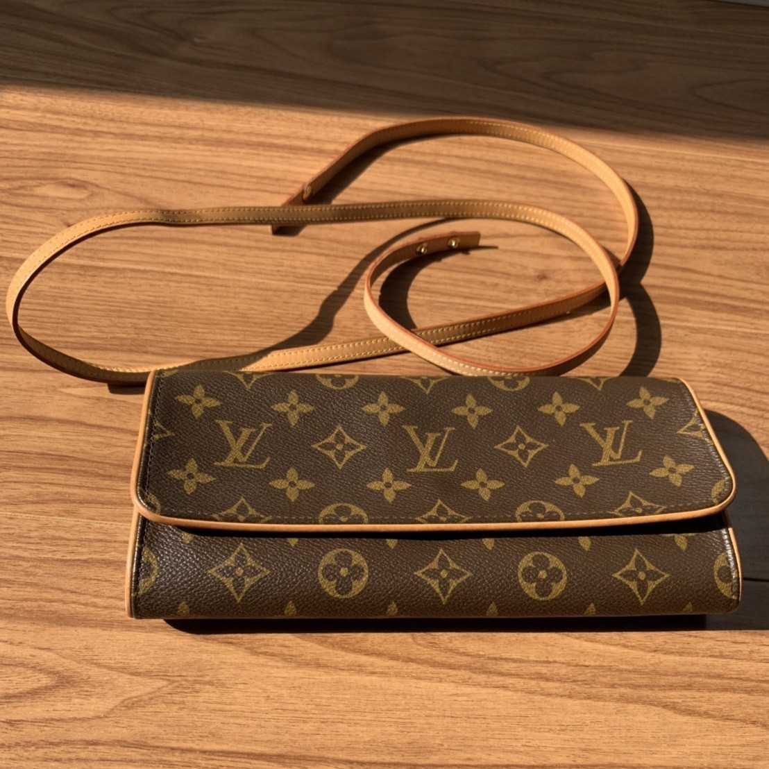 ルイヴィトン ショルダーバッグ モノグラム ポシェットツインGM 美品 ルイヴィトン LOUIS VUITTON モノグラム ショルダーバッグ