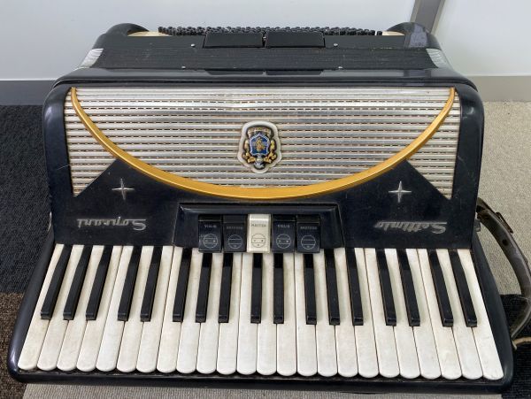 ⭕アコーディオンItaly製30鍵盤⭕ しんどかっ