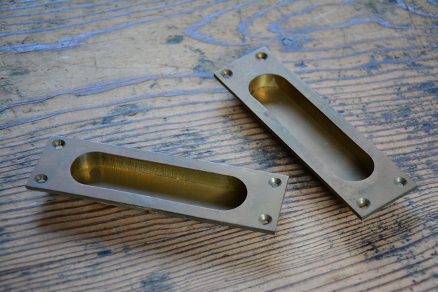 【限定SALE，品質保証】 NO.3195 古い真鍮鋳物の角丸引手 A 2個SET 120mm 検索用語&rarr;A250gアンティークビンテージ古道具真鍮金物格子戸扉引き戸蔵戸(建具)｜売買されたオークション情報、yahooの商品情報をアーカイブ公 建具