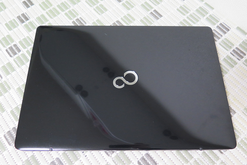 高級機・極美品】第8世代i7 IPSフルHD ブルーレイ SSD512GB 【公式通販】