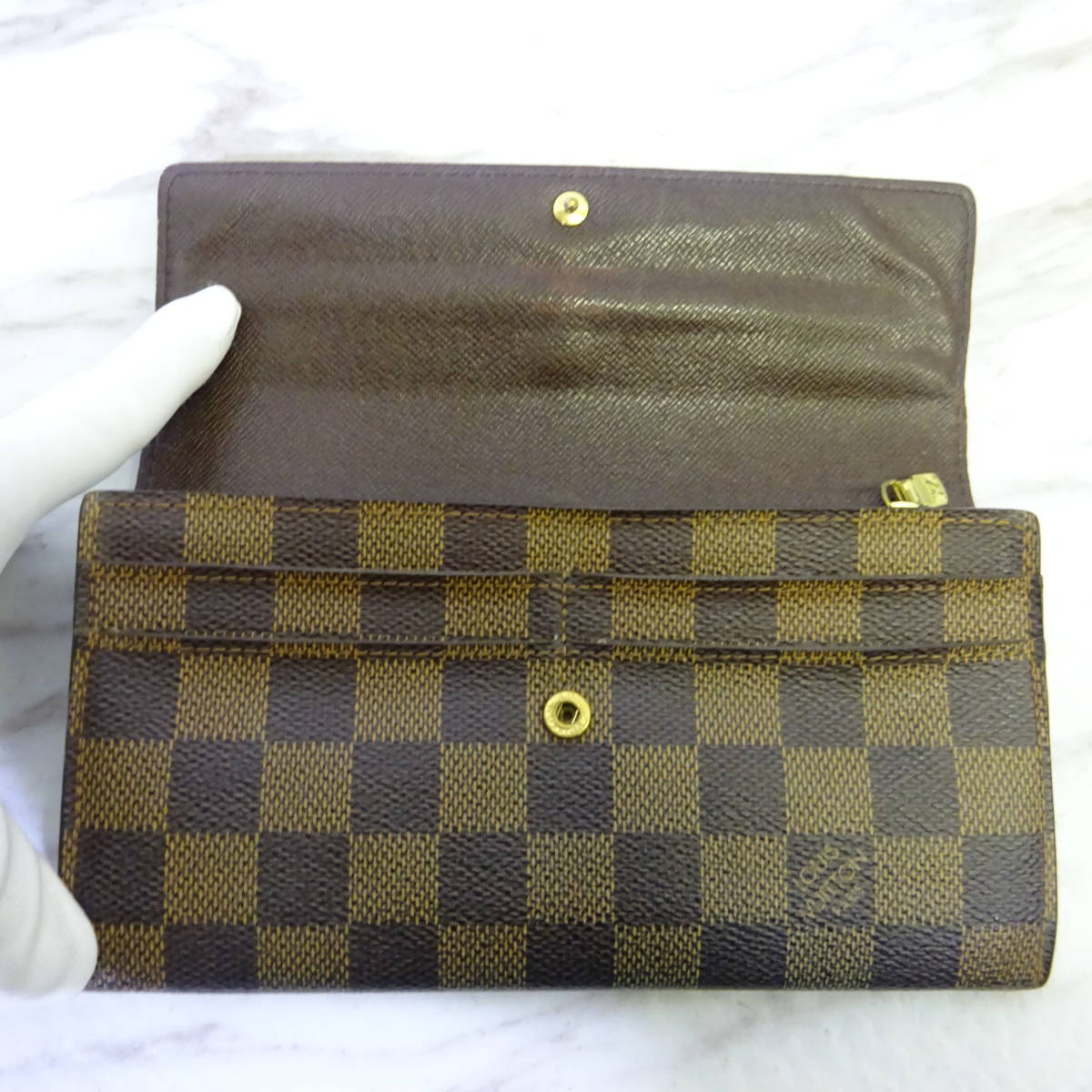 ◇ルイヴィトン ダミエ ポルトフォイユサラ 長財布 CA0096 長財布 ポルトフォイユ VUITTON ✨美品✨ルイヴィトン ルイ・ヴィトン 新型