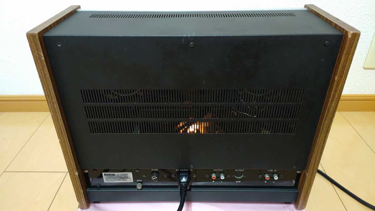 倉庫整理】【ジャンク】通電確認済 昭和レトロ TEAC ティアック