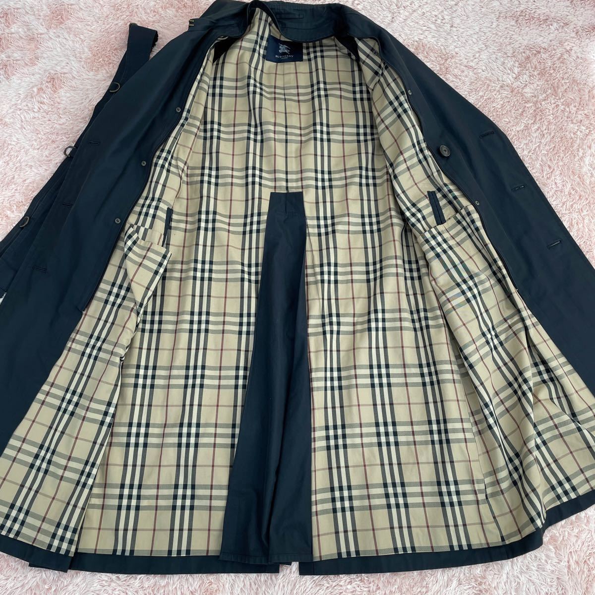 最高峰!! バーバリーロンドン トレンチコート 希少180サイズ XL以上 ロング丈 ノバチェック柄 BURBERRY カシミヤライナー ダークネイビー トレンチコート BURBERRY バーバリー 定価18万○美品BURBERRY LONDON○最高級ステンカラーコートノバ トレンチ