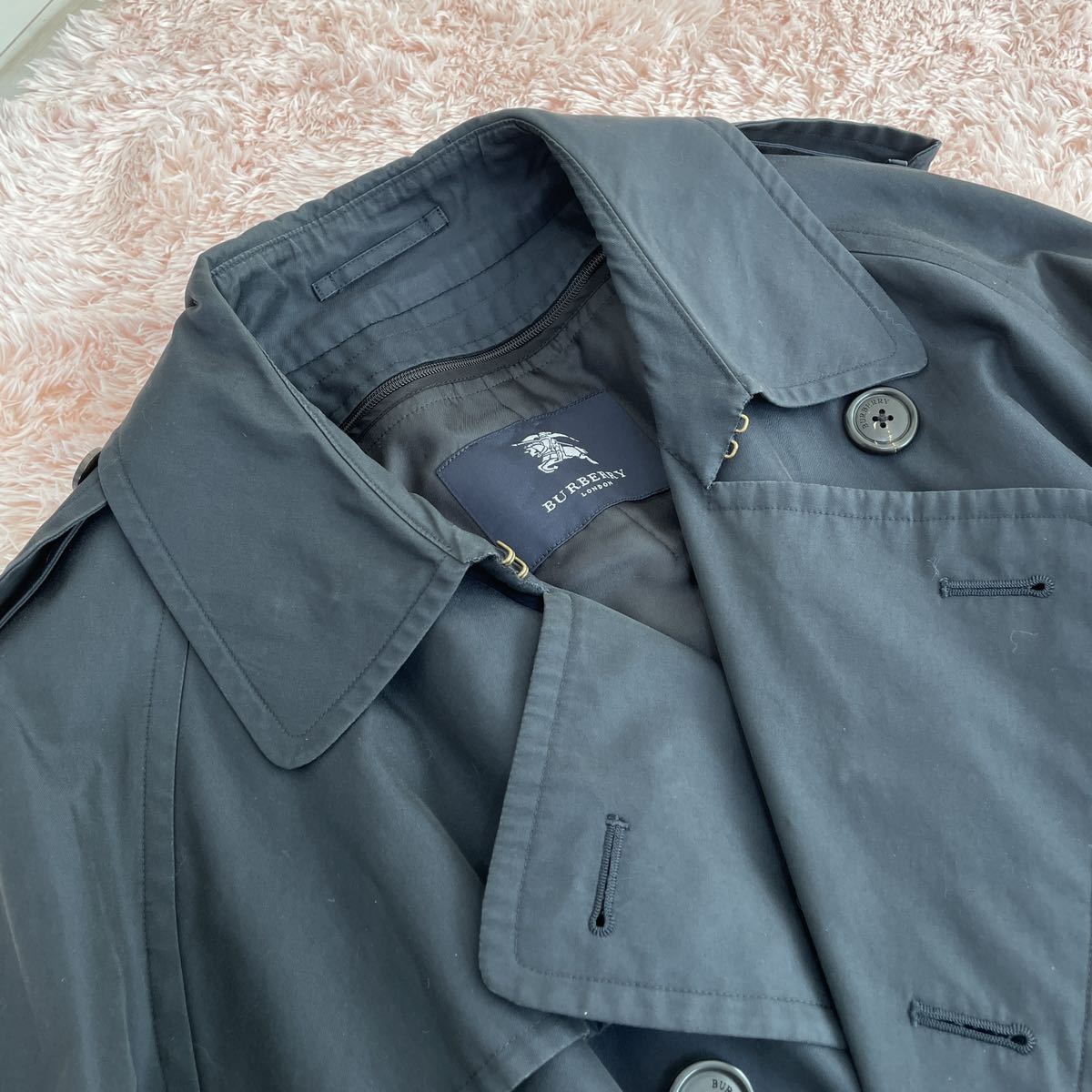 最高峰!! バーバリーロンドン トレンチコート 希少180サイズ XL以上 ロング丈 ノバチェック柄 BURBERRY カシミヤライナー ダークネイビー トレンチコート BURBERRY バーバリー 定価18万○美品BURBERRY LONDON○最高級ステンカラーコートノバ トレンチ