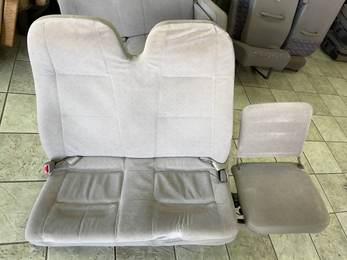 数量限定，限定セール コースター リエッセⅡ シート 各種 運転席 1人掛け 2人掛け モケット ビニール 各種あり シビリアン ローザもございます(廃品、放出品)｜売買されたオークション情報、yahooの商品情報をア 廃品、放出品