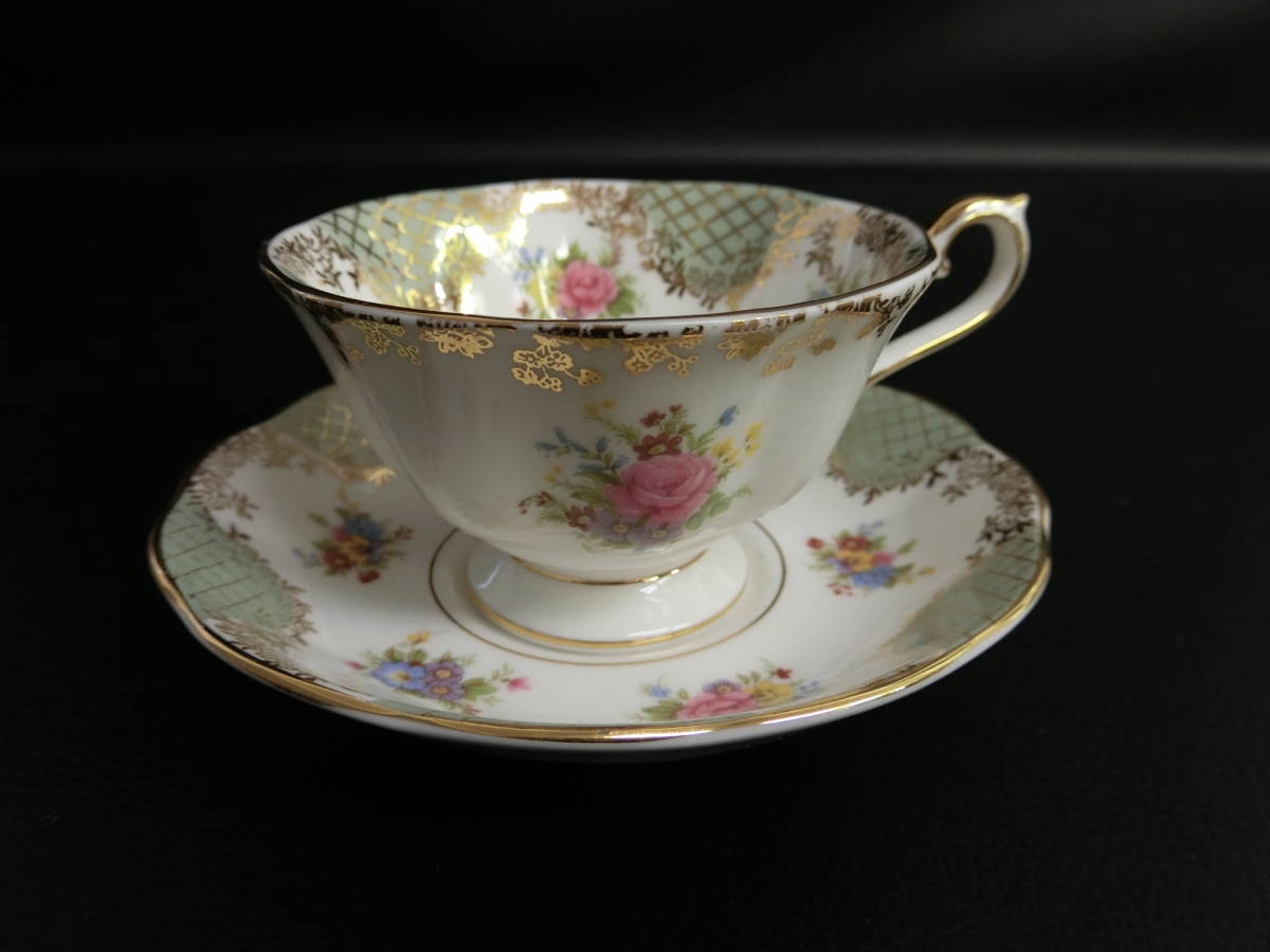 #4808【格安・必見】☆ROYAL ALBERT カップ&ソーサー　☆カップ8個・ソーサー8枚セット　 ロイヤルアルバート ALBERT ROYAL カップ&amp;amp;ソーサー - Royal